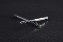 (Yimaida American)American-made high-quality spiral tip spiral fine teeth American-made tap machine tap