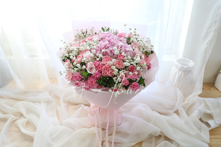 北京同城鲜花速递生日送花闺蜜长辈妈妈礼物康乃馨满天星高端花束_7折