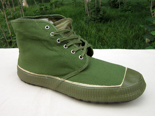 正品军鞋男3539高帮解放鞋低帮黄胶鞋男女干活鞋春秋季农田鞋高腰_7折