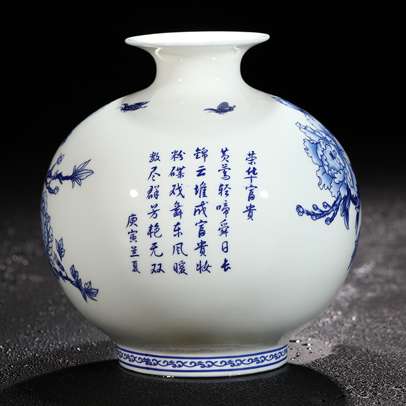 Jingdezhen ceramics antique blue and white peony ipads - in glazed porcelain vases modern Chinese style living room decoration furnishing articles