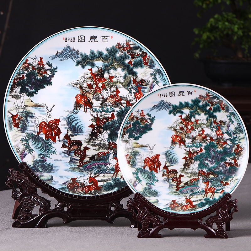 Jingdezhen ceramics best deer figure hanging dish decoration plate Chinese style living room home decoration craft wine furnishing articles