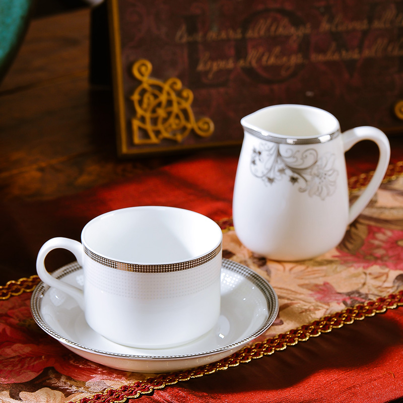 Ceramic coffee cup sets up phnom penh European contracted ipads porcelain coffee cup tea cups and saucers afternoon tea set