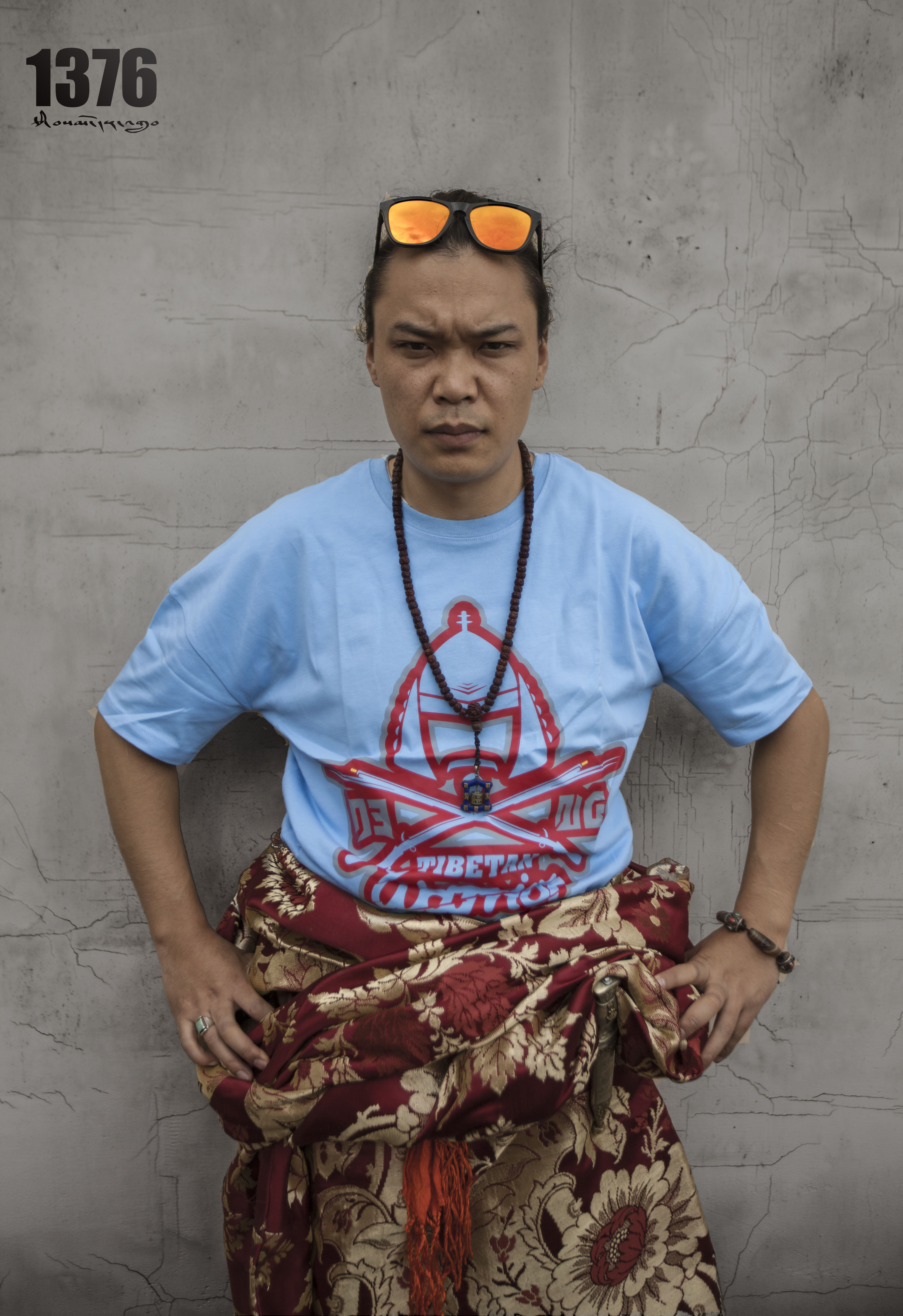 1376 藏武士t kinggesa后代  藏区街头 oversize