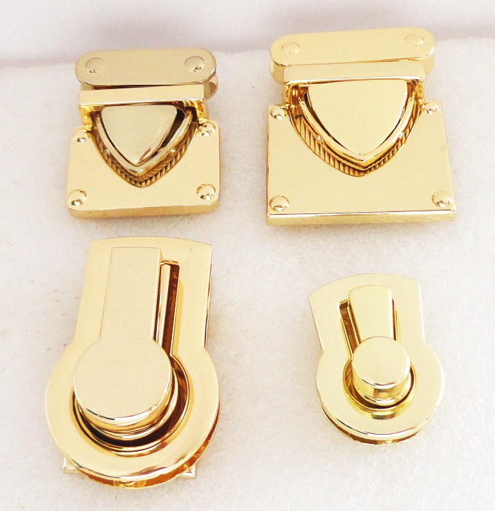 真皮女包五金锁扣配件箭头方形插锁钥匙形拧锁扭转扣子金属女包扣