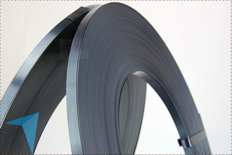 q235烤蓝碳素钢铁皮打包带钢带捆绑带宽16/19/25/32mm20/40kg包邮