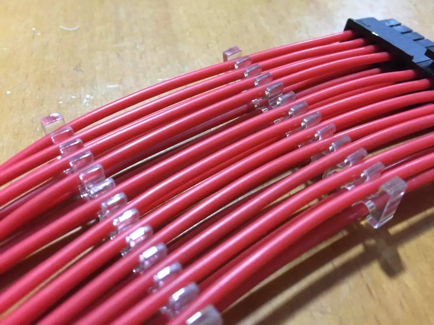 硅胶专用理线梳 理线器 理线夹