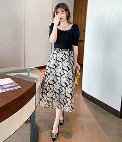MIUCO in ấn cổ điển và mới mẻ Túi cổ chữ V khóa tay phồng eo đầm hoa cỡ lớn nữ 2020 mùa hè k - váy đầm