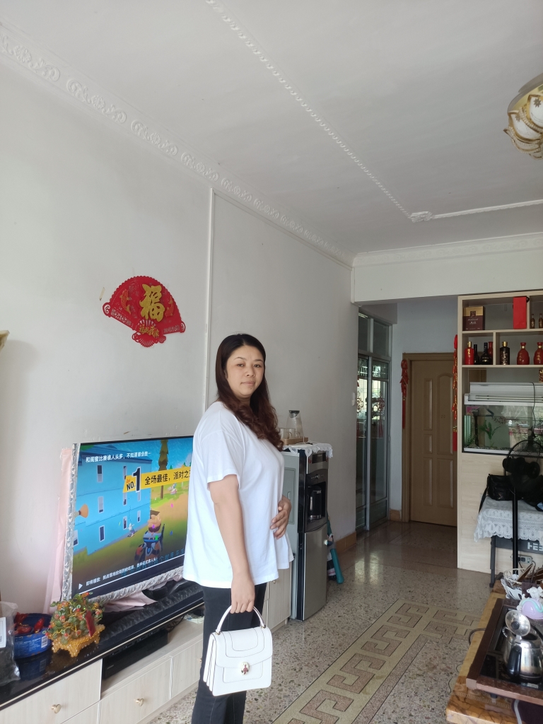 阿的莱斯手提单肩斜挂女包怎么样,好用吗?真实使用体验,第8张 阿的莱斯手提单肩斜挂女包怎么样,好用吗?真实使用体验,第8张