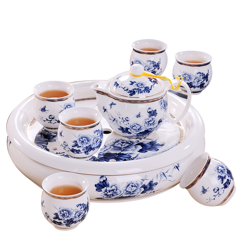 Jingdezhen blue and white porcelain tea sets of household ceramics large Chinese teapot kung fu tea tray cups of a complete set of