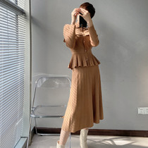 Small dress two-piece early autumn small fragrant wind knitting advanced temperament pleated winter skirt fashion dress female celebrity