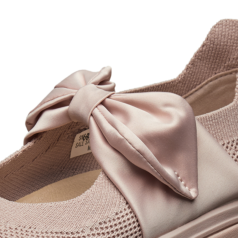 Skechers斯凯奇唐嫣同款设计师款蝴蝶结女士玛丽珍休闲鞋68888 Skechers斯凯奇唐嫣同款设计师款蝴蝶结女士玛丽珍休闲鞋68888