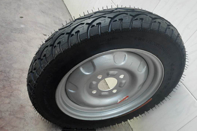 0实心胎载重三轮车外带免充气轮胎带钢圈