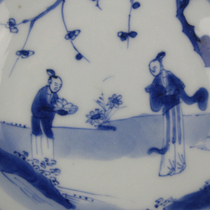 Qing third generation Kangxi Yongzheng blue and white old porcelain tea tray Tea tray appreciation tray Antique art collection Apricot flower lady figure