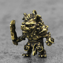 Brass metal cartoon Jackal warrior hand car key pendant personality creative keychain mens backpack accessories