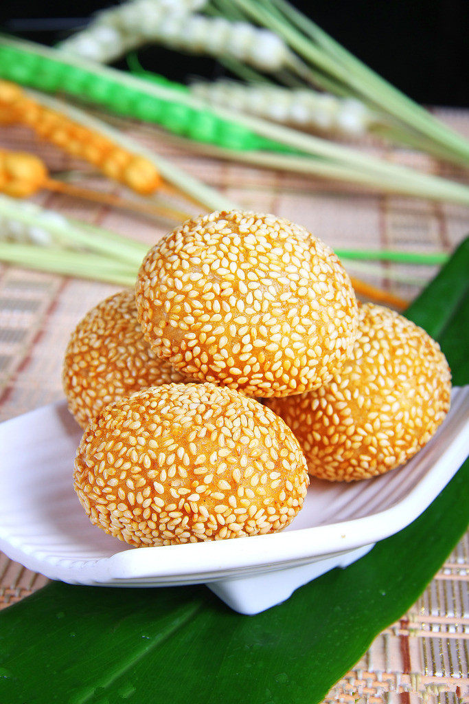 梅州客家特产小吃 油炸食品 煎堆 炸圆子 煎圆子 芝麻炸圆 500克