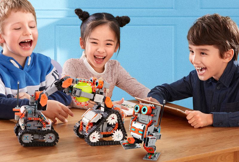 爱打扮(www.idaban.cn)，人工智能拼搭玩具，让孩子爱上学习11