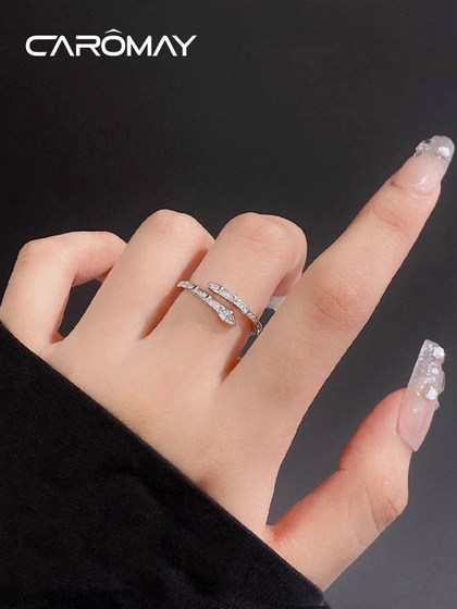 틈새 라이트 고급 고급 디자인 여성 조절 가능한 다목적 고리를 가진 여성을위한 카를로이 빛나는 풀 다이아몬드 뱀 반지 틈새 라이트 고급 고급 디자인 여성 조절 가능한 다목적 고리를 가진 여성을위한 카를로이 빛나는 풀 다이아몬드 뱀 반지