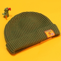 SHARK Sa carved zodiac auspicious personality labeling design dark green casual fashion warm knitted hat original