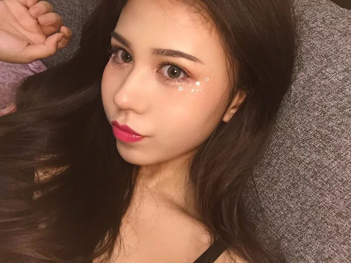 林小宅pony款日系妆容原宿软妹少女亮片妆爱心拍照眼妆贴指甲套装