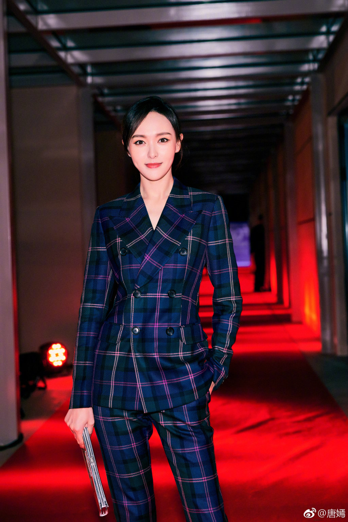 2018春秋唐嫣明星同款双排扣复古格子西装套装女西服外套两件套_7折