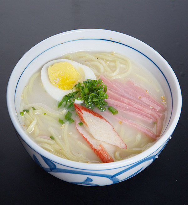 包邮樱鹤白骨拉面汤 豚骨白汤日式拉面日式拉面1.8l白骨拉面汁