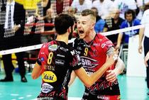 Volleyball suit quick-dry breathable free printing design Italian mens volleyball league Perugia Jersey large discount