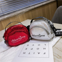 Students outdoor sports soil cool trampoline bag Japanese Korean version of the childrens boys and girls tide cool shoulder shoulder bag mobile phone bag