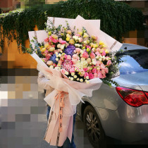 Flowers High-end Hug Bouquet Large Surprise Bouquet Birthday Festival Kunming City Send Flowers