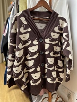 The spring-style cardio-hoodie jacket is soft and pro-skin.