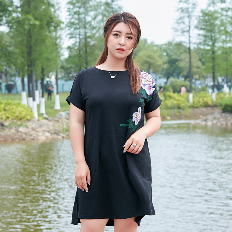 胖mm遮肚上衣短袖 藏肉200斤女宽松加大码夏装2018 胖妞妹妹 新款