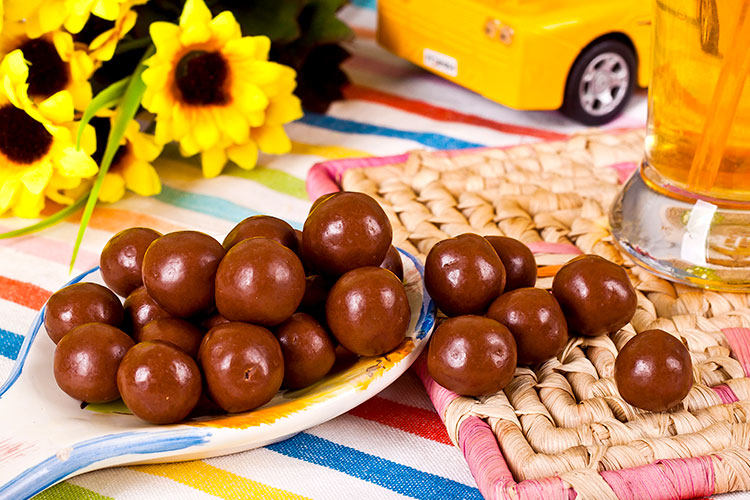 梁丰麦丽素80g克 代可可脂 80后经典零食童年记忆 全国满39起包邮