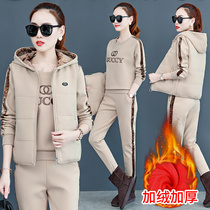 Sports set womens autumn and winter 2020 new casual wear winter plus velvet thickened three-piece slim sweater fashion clothing