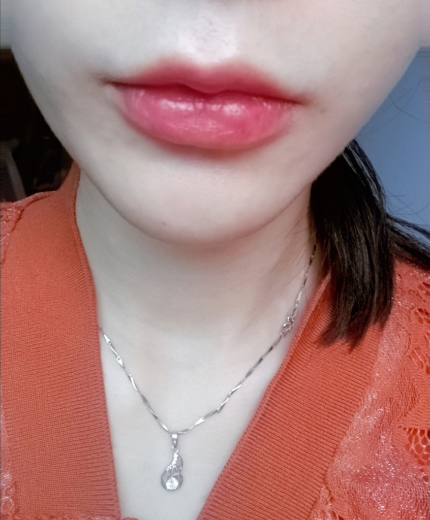 非常舒适粉嘟嘟的口红 婷美小屋草莓粉_in榜 非常舒适粉嘟嘟的口红 婷美小屋草莓粉