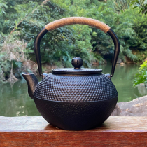 Old samurai iron pot handmade cast iron pot 1 2L Japanese Southern ironware uncoated kettle retro health teapot
