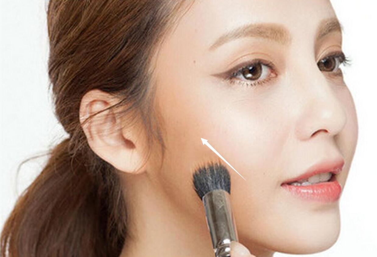 股票论坛大厅-揭秘彩妆界好6信风险卡化妆技巧，股票起招行 hfsa12u8(1)