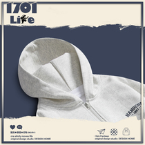 Cap under the hood I steal a quick glance at 1701 LIFE Original design Fall Lioncap Stamp Coup lovers