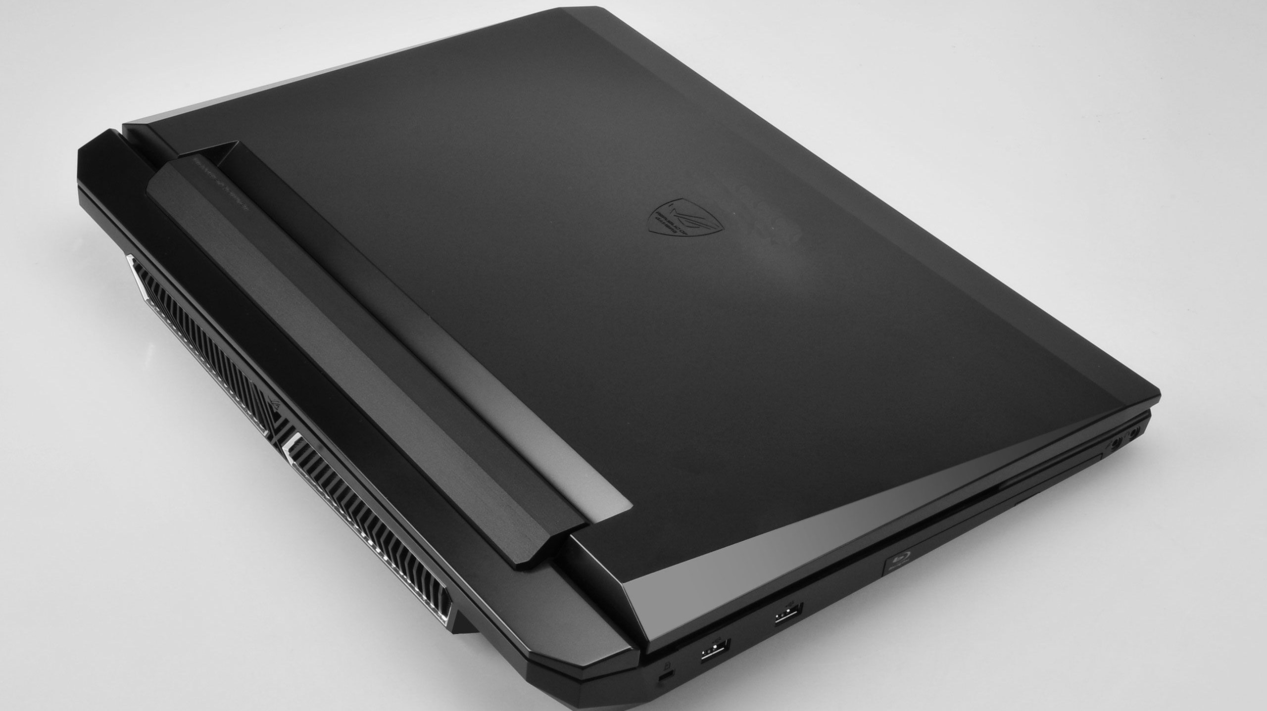 预算四千多,拿下七代i5本畅玩gta!