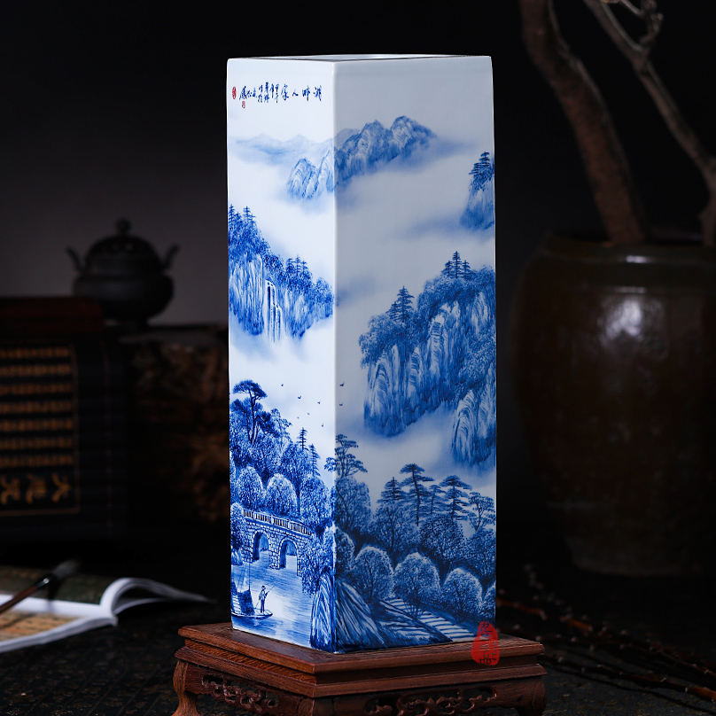 The Master of jingdezhen ceramic hand - made lake house square vase floral outraged calligraphy and painting and calligraphy living room a study place