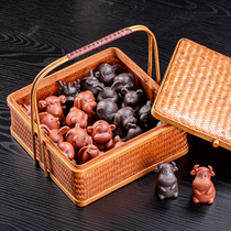 Porcelain brand tea zodiac purple sand tea Pet ornaments can raise cattle cupola tea play ornaments Simple personality mini cattle