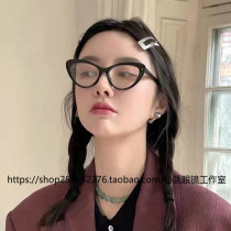 Mona Zhang Qixian The same kind of black box cat eye glasses personality TR90 comeback anti-blue light vegan and round face big frame myopia