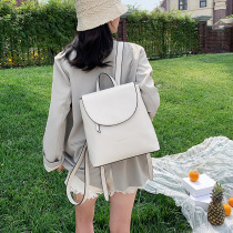 Small crowns Shoulders Bag 2022 New Fashion Han Edition 100 Hitch Leather Lady Backpack Travel Casual Bag bag