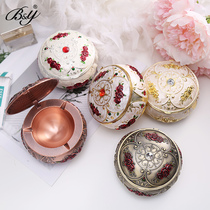 By European style sealed zinc alloy ashtray personality creative three-dimensional carved ashtray Living room office