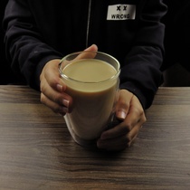 Net red double glass coffee cup Water cup cute transparent student lady cup shake sound milk coffee heat-resistant