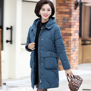 雅鹿羽绒服中老年女装上衣服2018冬新款反季品牌妈妈装加厚中长款