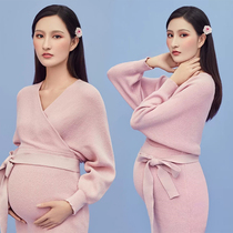 20 New pregnant women Photo Clothing photo studio photo theme clothing pink sweater dress Korean pregnant mother Photography