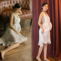Pregnant Woman Photos Clothing White Strings Beads Leak Back Gown Dress for True Art Photographic Clothing Pregnancy Mother Photography Clothing