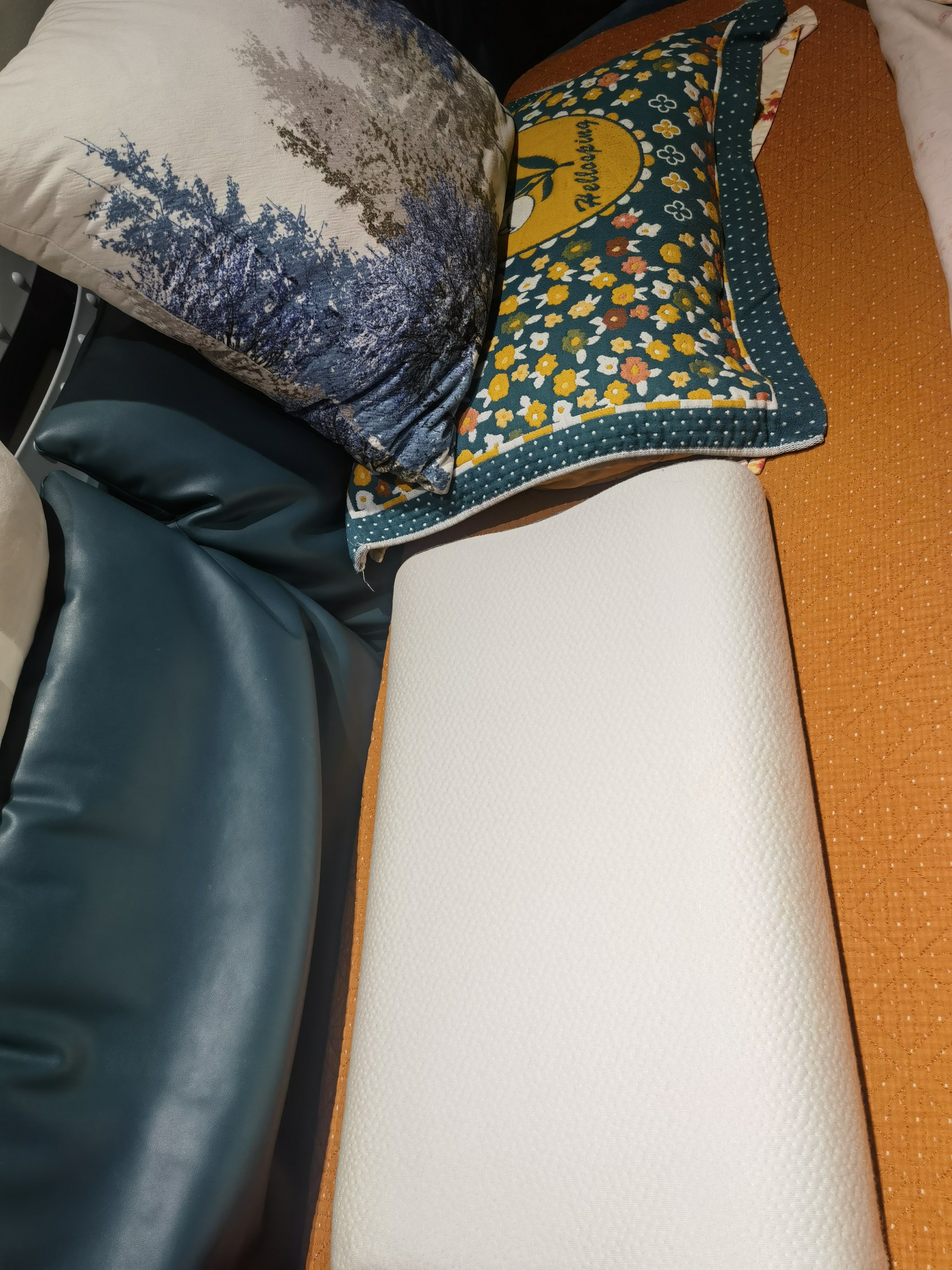 慢回弹记忆枕头记忆棉枕芯低枕薄矮平记忆枕单人儿童护颈椎助睡眠