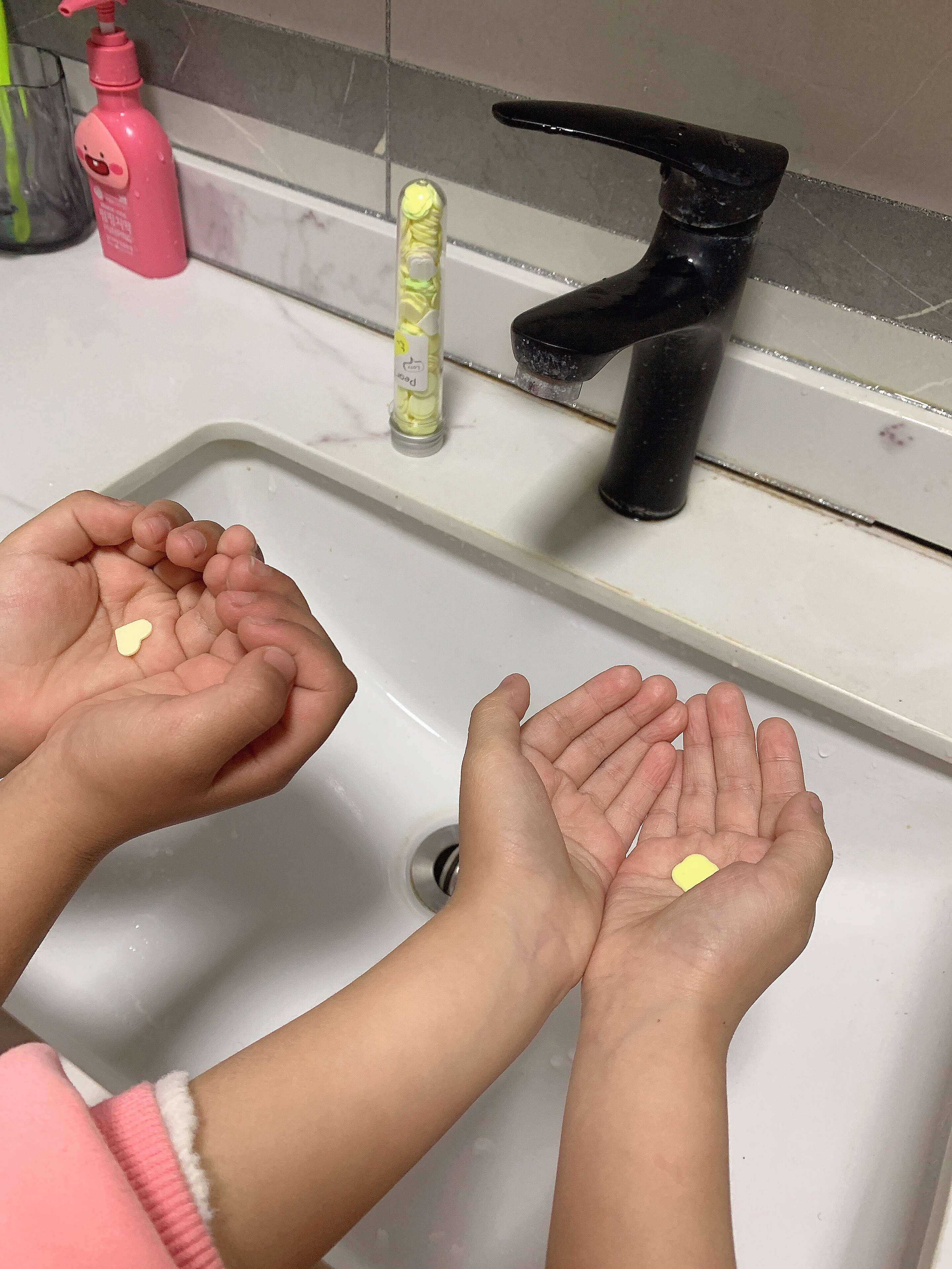 一次性肥皂片外出旅游行儿童小学生便携式花瓣随身携带泡沫洗手片