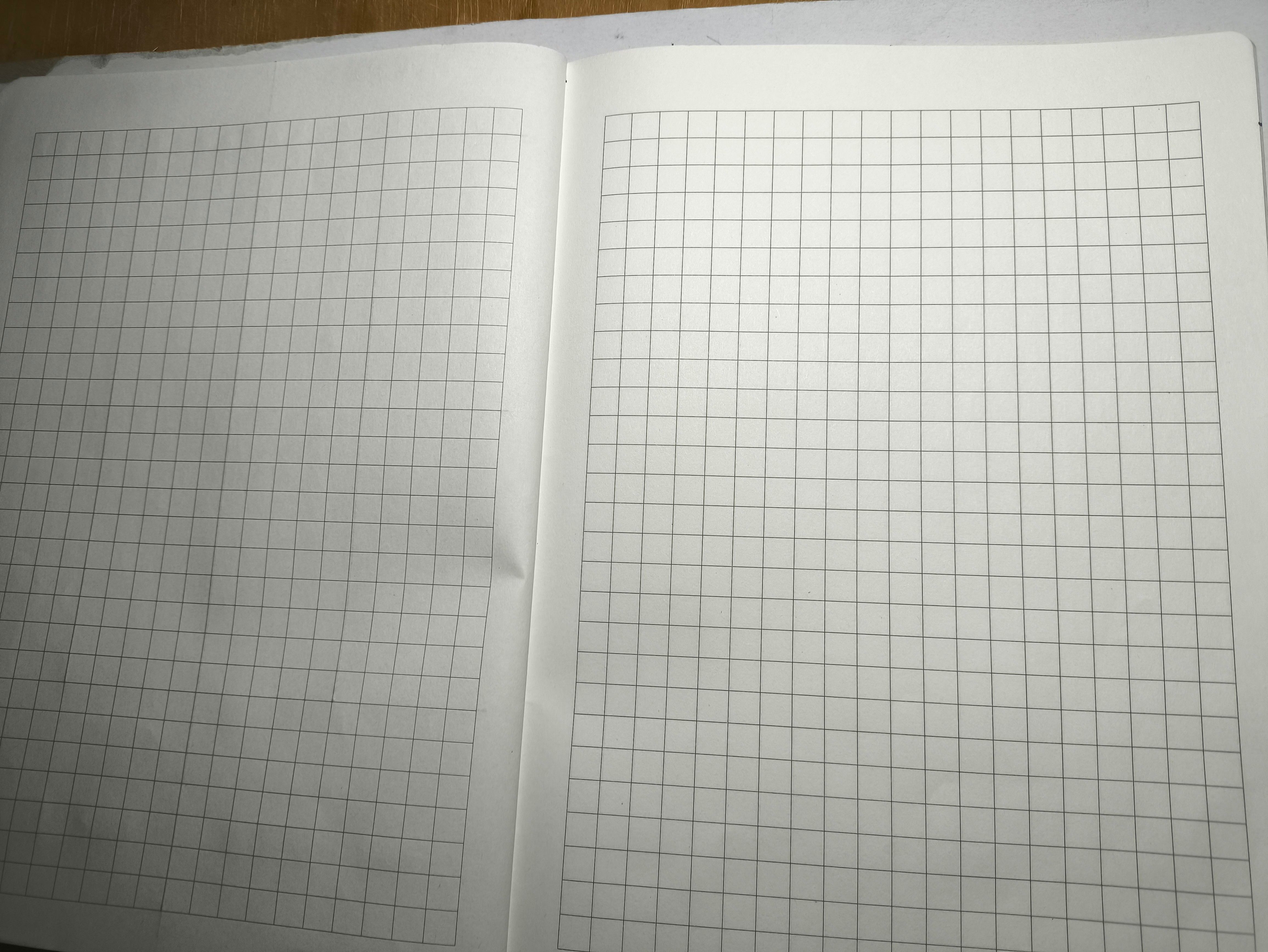 16k牛皮纸大本大方格 中方格小方格本子大格子写字本方格簿作业本