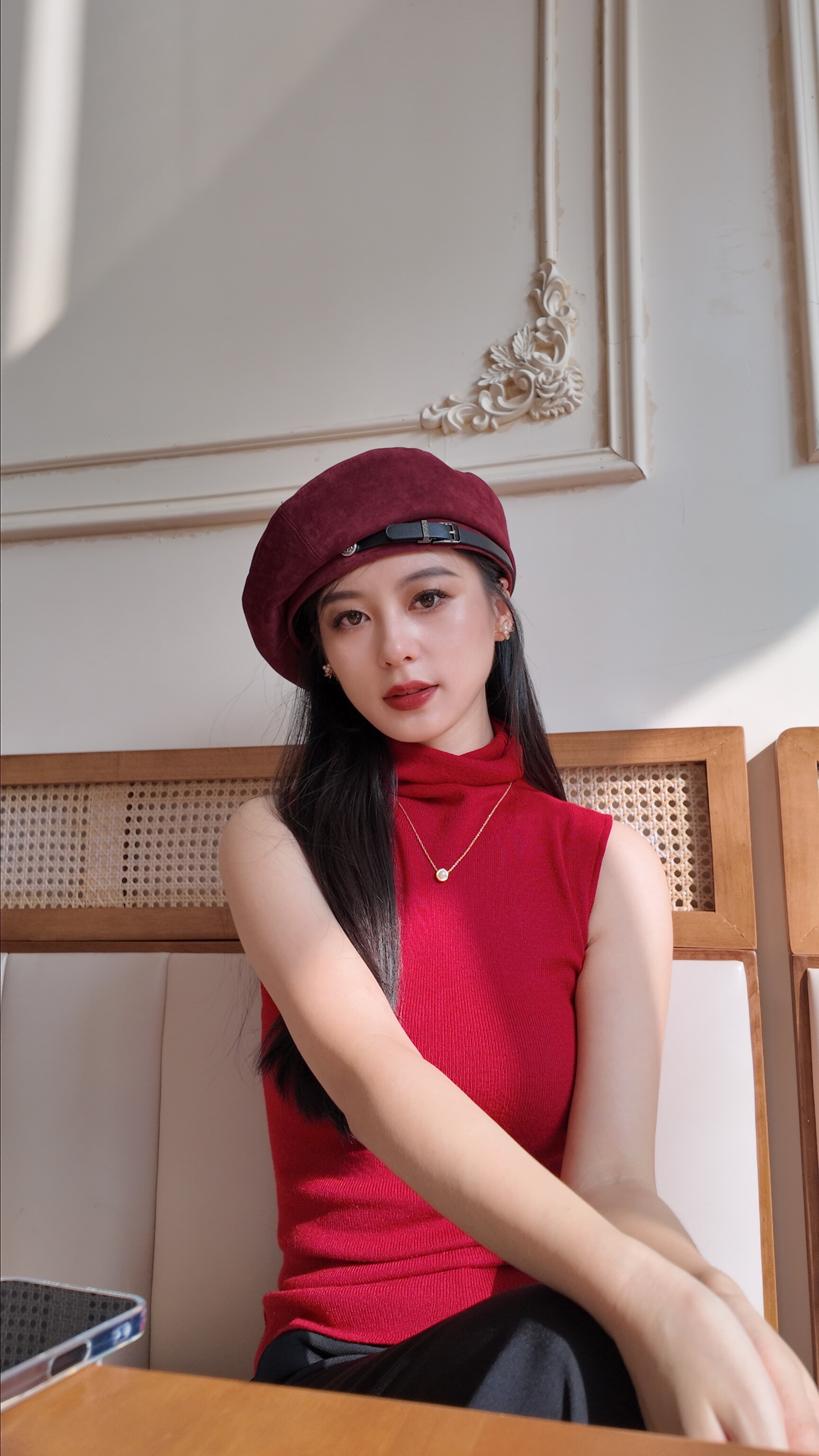 安克拉红色贝雷帽子女秋冬英伦复古麂皮绒画家帽韩版显脸小蓓蕾帽